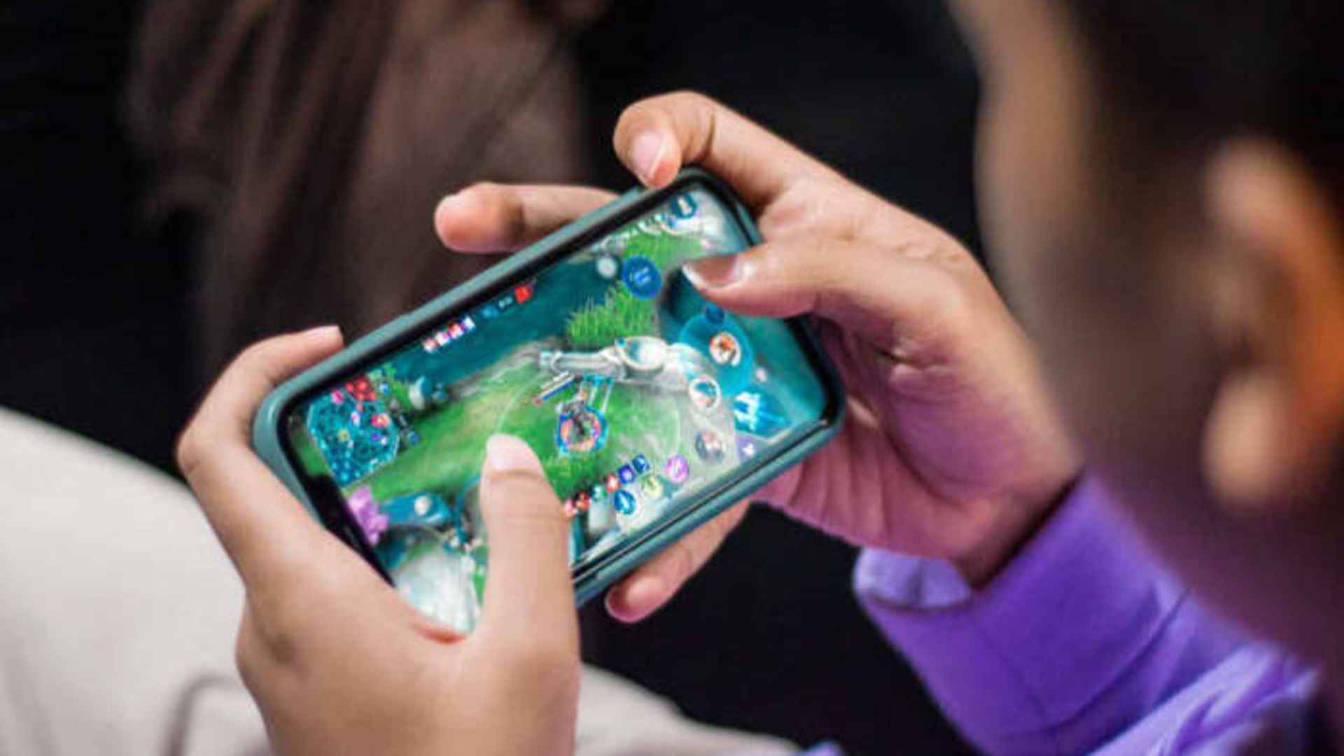 Is Sons Of The Forest Cross Play Multiplayer Explained